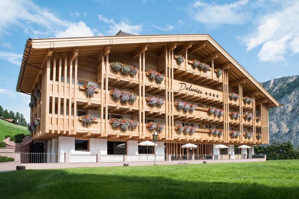 Hotel Garni Dolomieu Selva di Val Gardena Exterior foto